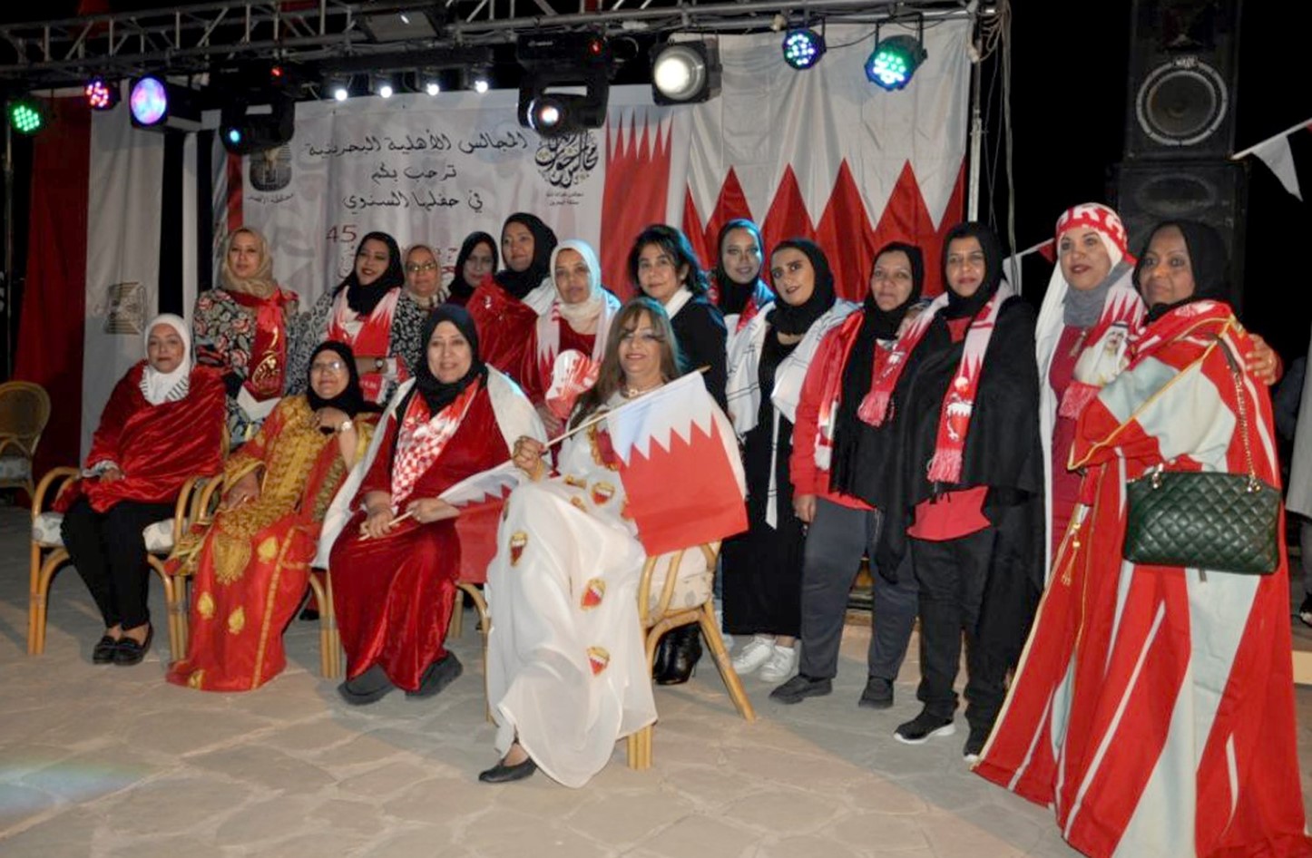 «خوات دنيا» يحتفل بـ «العيد الوطني» في «لؤلؤة البحر الأحمر المصرية «الغردقة»
